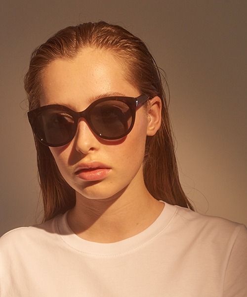 A.Kjaerbede（エキアビド）の「BUTTERFLY MT（サングラス・レディース・ブラック/その他/ライトイエロー/グリーン系その他/その他1/ライトグレー/レッド・ONE SIZE/FREE）」の19枚目の写真