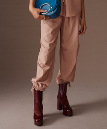 SEE BY CHLOE（シーバイクロエ）の「TROUSERS 曲線を描くシティパンツ  
