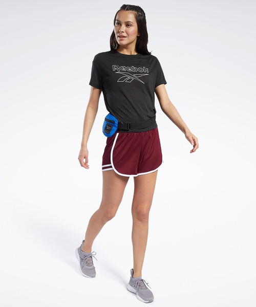 Reebok（リーボック）の「ワークアウト レディ スプレミアム スリム フィット ビッグ ロゴ Tシャツ [Workout Ready Supremium Slim Fit Big Logo Tee]（Tシャツ/カットソー・レディース・ブラック/ピンク・SMALL/MEDIUM/LARGE/X-LARGE）」の6枚目の写真
