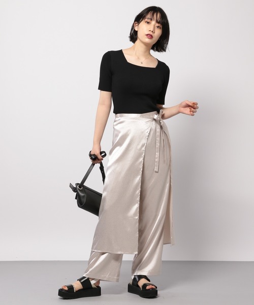 PAGEBOY（ページボーイ）の「サテンジャガードレイヤードパンツ（その他パンツ・レディース・ブラック/グレイッシュベージュ・FREE）」の4枚目の写真