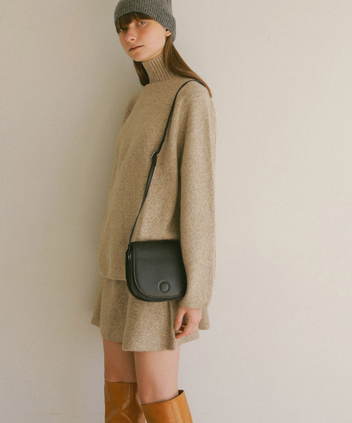 EFOLE（エフォル）の「【EFOLE】 ハーフムーン ショルダーバッグ（ショルダーバッグ・レディース・ブラック/ベージュ・FREE）」の5枚目の写真