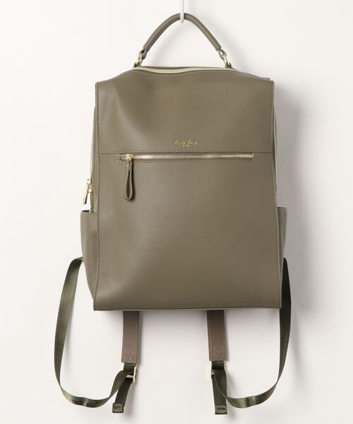 and it_（アンドイット）の「Legato Largo レガートラルゴ フルグレインフェイクレザー PC収納リュック LG-E1312Z（バックパック/リュック・レディース・ブラック/バーガンディー/オリーブ/ライトグレー/キャメル/ブラウン/ネイビー・FREE）」の5枚目の写真