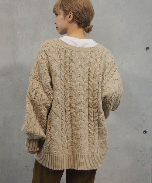 tiptop(ティップトップ)の「【web限定アイテム】2020AW ケーブル編みキーネックニット(ニット/セーター・レディース・アイボリー/ライトベージュ/ダークグリーン/パープル・FREE)」の21枚目の写真