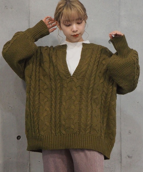 tiptop(ティップトップ)の「【web限定アイテム】2020AW ケーブル編みキーネックニット(ニット/セーター・レディース・アイボリー/ライトベージュ/ダークグリーン/パープル・FREE)」の8枚目の写真