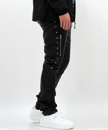 未使用　定価4.6万　ディーゼル　Dロゴ　メタル　レザー パンツ　ストレッチL 未使用 定価4.6万 ディーゼル Dロゴ メタル レザー パンツ ストレッチL