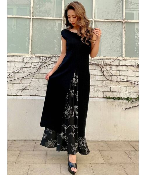 完売品 ⭐️新品タグ付き ❤️XXS ANEW レディース　スカートブラック RESEXXY（リゼクシー）の「フラワーロングスカート（スカート