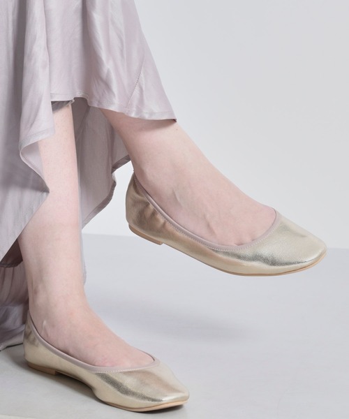 DouDou（ドゥドゥ）の「スクエアトゥフラットシューズ（バレエシューズ・レディース・ブラック/シルバー/ゴールド・36/37/38）」の5枚目の写真