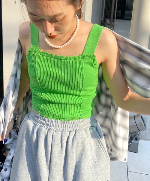 WHO'S WHO gallery（フーズフーギャラリー）の「ミックスニットキャミ（キャミソール・レディース・ブラック/グレー/オフホワイト/サックスブルー/イエロー×グリーン/レッド・FREE）」の5枚目の写真