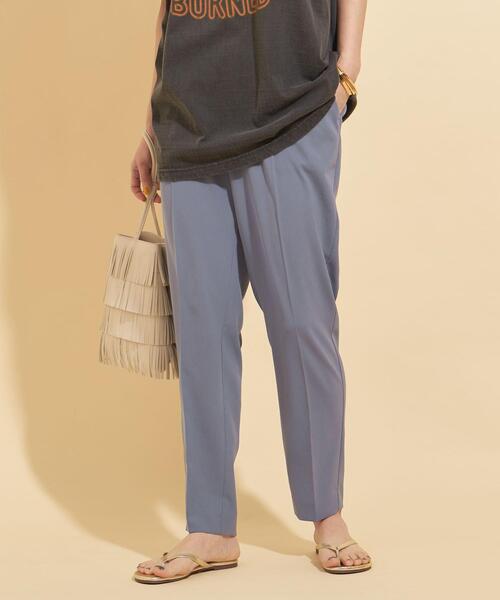 BEAUTY&YOUTH UNITED ARROWS（ビューティーアンドユースユナイテッドアローズ）の「BY∴ イージーテーパードパンツ 21SS -ウォッシャブル- :（その他パンツ・レディース・オリーブ/ピンク/ライトブルー・S/M/L）」の5枚目の写真