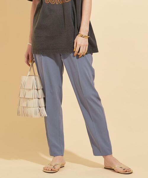 BEAUTY&YOUTH UNITED ARROWS（ビューティーアンドユースユナイテッドアローズ）の「BY∴ イージーテーパードパンツ 21SS -ウォッシャブル- :（その他パンツ・レディース・オリーブ/ピンク/ライトブルー・S/M/L）」の6枚目の写真