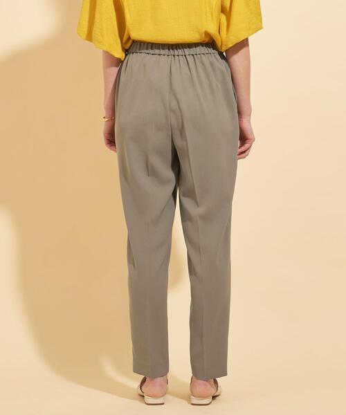 BEAUTY&YOUTH UNITED ARROWS（ビューティーアンドユースユナイテッドアローズ）の「BY∴ イージーテーパードパンツ 21SS -ウォッシャブル- :（その他パンツ・レディース・オリーブ/ピンク/ライトブルー・S/M/L）」の15枚目の写真