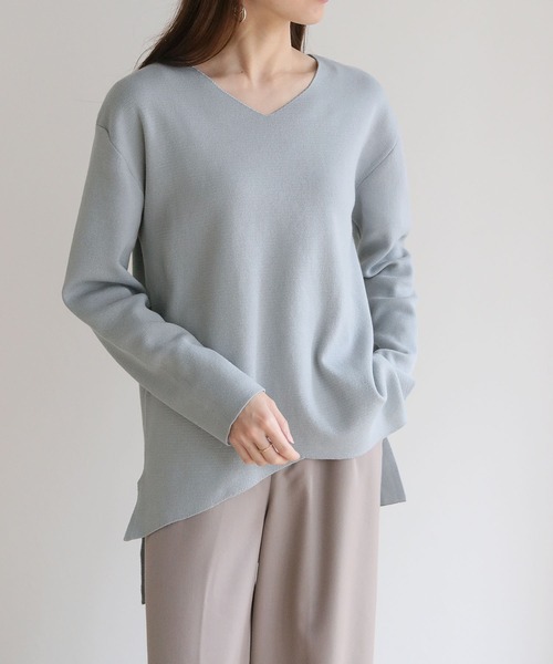 HER CLOSET(ハークローゼット)の「【HERCLOSET】イージーケア抗菌イレヘムVネックニット(ニット/セーター・レディース・サックスブルー/ブラック/ライトホワイト/グレー/ラベンダー/ベビーピンク・M)」の5枚目の写真