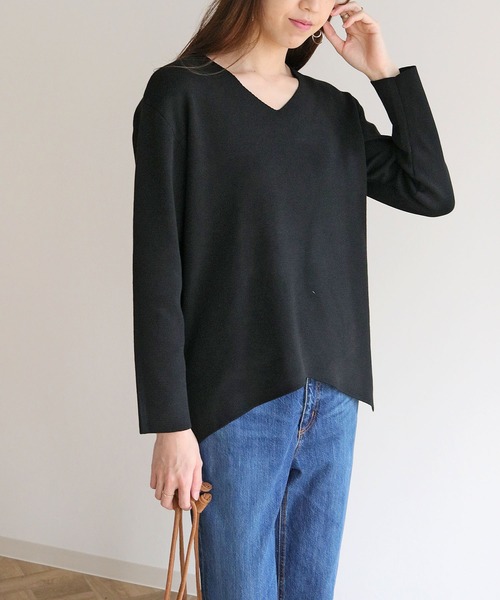 HER CLOSET(ハークローゼット)の「【HERCLOSET】イージーケア抗菌イレヘムVネックニット(ニット/セーター・レディース・サックスブルー/ブラック/ライトホワイト/グレー/ラベンダー/ベビーピンク・M)」の3枚目の写真