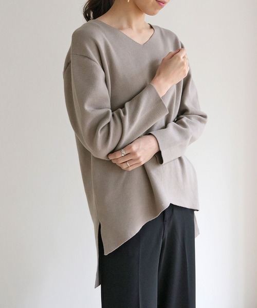 HER CLOSET(ハークローゼット)の「【HERCLOSET】イージーケア抗菌イレヘムVネックニット(ニット/セーター・レディース・サックスブルー/ブラック/ライトホワイト/グレー/ラベンダー/ベビーピンク・M)」の15枚目の写真