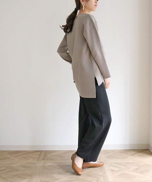 HER CLOSET(ハークローゼット)の「【HERCLOSET】イージーケア抗菌イレヘムVネックニット(ニット/セーター・レディース・サックスブルー/ブラック/ライトホワイト/グレー/ラベンダー/ベビーピンク・M)」の17枚目の写真
