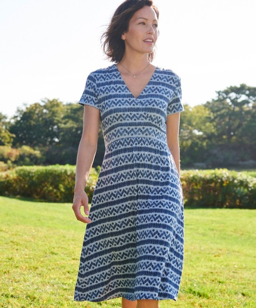 L.L.Bean(エルエルビーン)の「サマー・ニット・ドレス、半袖 イカット ジャパン・フィット(ワンピース・レディース・ブルー・X-LARGE/X-SMALL/MEDIUM/SMALL/LARGE)」の8枚目の写真