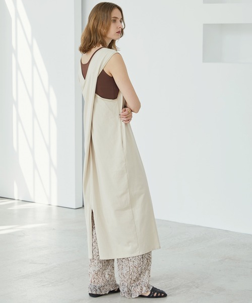 BONLECILL（ボンルシール）の「バッククロス パイピングロングワンピース（ワンピース・レディース・ベージュ/ブラウン/グリーン/チャコール・FREE）」の15枚目の写真