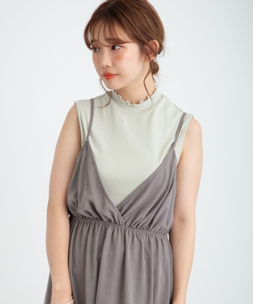 earth music&ecology（アースミュージックアンドエコロジー）の「ハイネックメローリブノースリーブプルオーバー ＊（Tシャツ/カットソー・レディース・ブラック/ライトイエロー/アイボリー/ミント/ネイビー/ライトベージュ・S/M）」の4枚目の写真