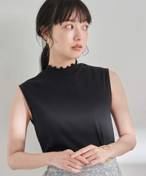 earth music&ecology（アースミュージックアンドエコロジー）の「ハイネックメローリブノースリーブプルオーバー ＊（Tシャツ/カットソー・レディース・ブラック/ライトイエロー/アイボリー/ミント/ネイビー/ライトベージュ・S/M）」の2枚目の写真