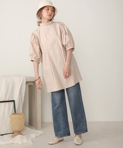 Bab（バブ）の「【WEB限定】ボリュームスリーブフレアブラウス（シャツ/ブラウス・レディース・オフホワイト/サックスブルー/ピンクベージュ・38）」の14枚目の写真