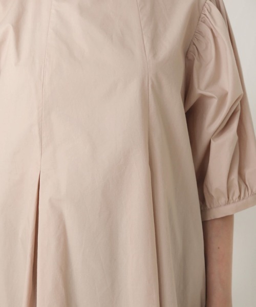 Bab（バブ）の「【WEB限定】ボリュームスリーブフレアブラウス（シャツ/ブラウス・レディース・オフホワイト/サックスブルー/ピンクベージュ・38）」の21枚目の写真