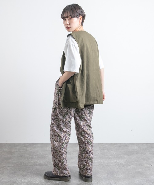 kutir（クティール）の「【セットアップ可能！】ピンタックイージーパンツ（スラックス・レディース・ブラック/レンガ/ブルーグリーン/ライトグリーン・MEDIUM/SMALL/LARGE）」の8枚目の写真