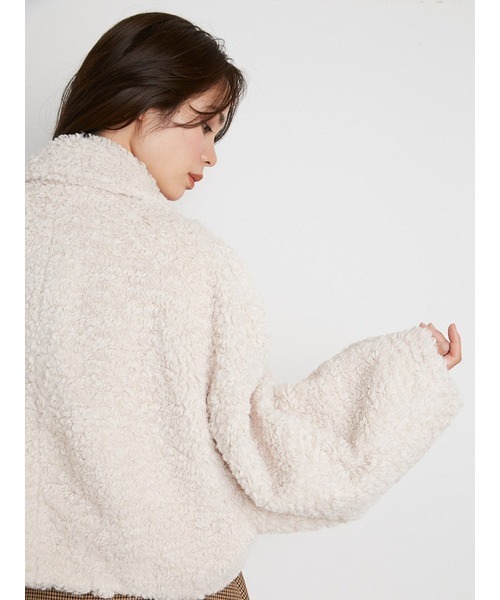 SNIDEL（スナイデル）の「Sustainableオーバーサイズボアコート（ブルゾン・レディース・アイボリー・FREE）」の19枚目の写真