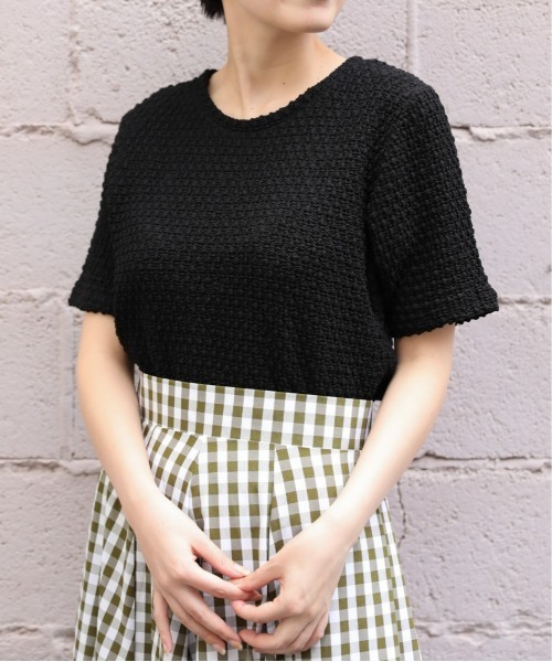 sakishimatokyo(サキシマトーキョー)の「【ZOZO限定】サキシマamp「ふくれジャガードTEE」(Tシャツ/カットソー・レディース・ブラック/オレンジ/オフホワイト・FREE)」の2枚目の写真