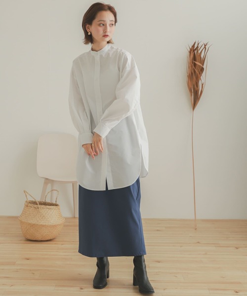 SENSE OF PLACE by URBAN RESEARCH（センスオブプレイスバイアーバンリサーチ）の「スリットスリーブシャンブレーシャツ（シャツ/ブラウス・レディース・オフホワイト/ブルー/キャメル・ONE）」の2枚目の写真