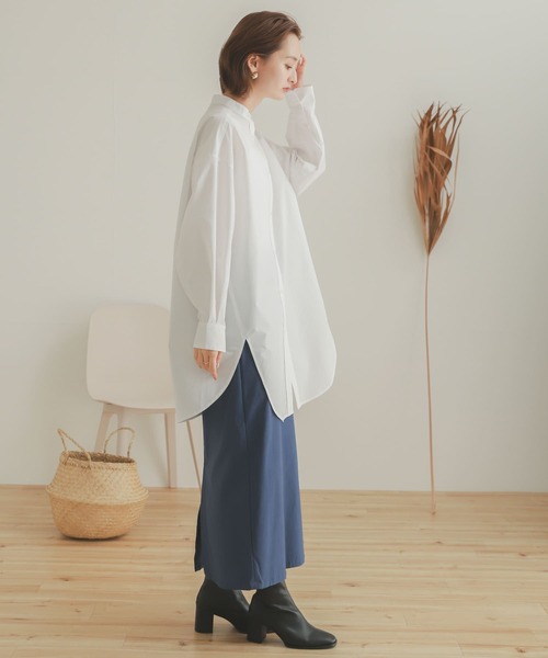 SENSE OF PLACE by URBAN RESEARCH（センスオブプレイスバイアーバンリサーチ）の「スリットスリーブシャンブレーシャツ（シャツ/ブラウス・レディース・オフホワイト/ブルー/キャメル・ONE）」の16枚目の写真