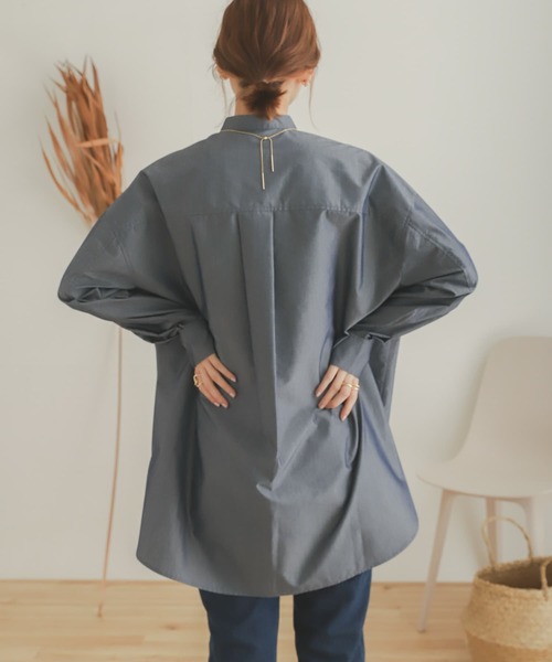 SENSE OF PLACE by URBAN RESEARCH（センスオブプレイスバイアーバンリサーチ）の「スリットスリーブシャンブレーシャツ（シャツ/ブラウス・レディース・オフホワイト/ブルー/キャメル・ONE）」の6枚目の写真