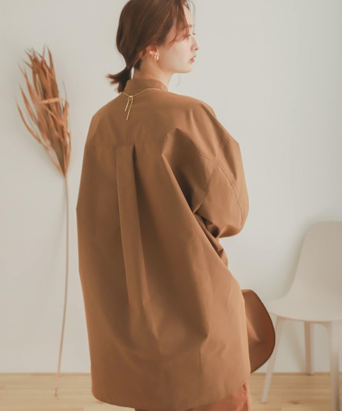 SENSE OF PLACE by URBAN RESEARCH（センスオブプレイスバイアーバンリサーチ）の「スリットスリーブシャンブレーシャツ（シャツ/ブラウス・レディース・オフホワイト/ブルー/キャメル・ONE）」の14枚目の写真