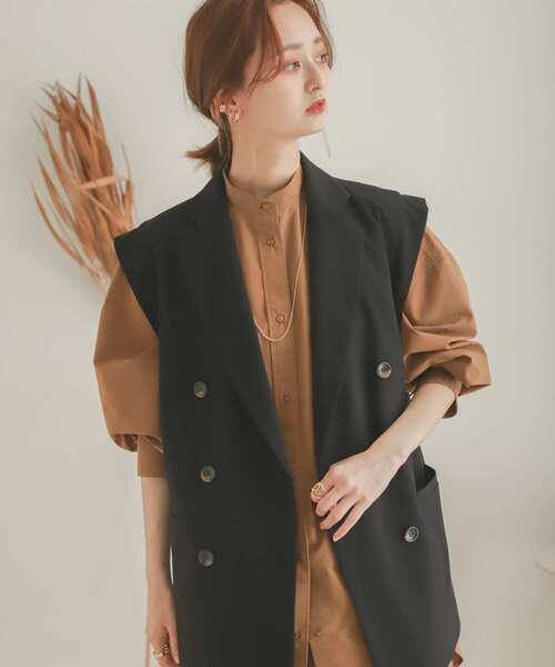 SENSE OF PLACE by URBAN RESEARCH（センスオブプレイスバイアーバンリサーチ）の「スリットスリーブシャンブレーシャツ（シャツ/ブラウス・レディース・オフホワイト/ブルー/キャメル・ONE）」の8枚目の写真