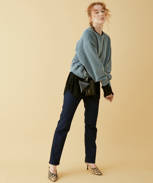 MADEMOISELLE ROPE'（マドモアゼル ロペ）の「<春まで使える>ヴィンテージライクダメージショートスウェット（スウェット・レディース・レッド/ダークパープル/ブルー系その他4・38）」の7枚目の写真