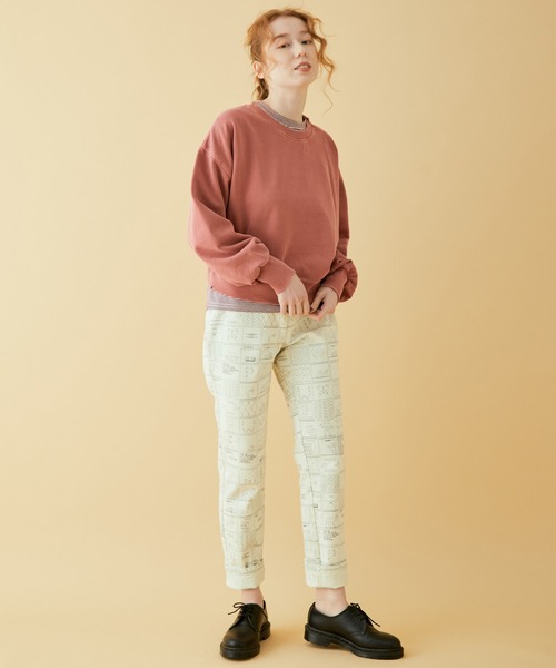 MADEMOISELLE ROPE'（マドモアゼル ロペ）の「<春まで使える>ヴィンテージライクダメージショートスウェット（スウェット・レディース・レッド/ダークパープル/ブルー系その他4・38）」の8枚目の写真