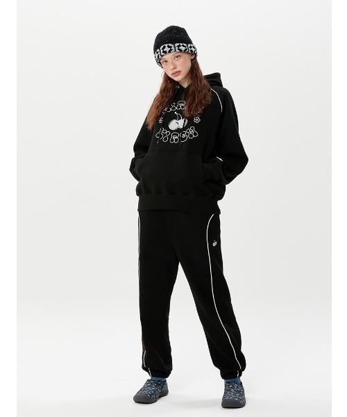 KIRSH(キルシー)の「A'GEM/9 × .kom『KIRSH/キルシー』CHERRY PIPING HOODY/チェリーパイピング プルオーバーパーカー(パーカー・レディース・ブラック/グレー/アイボリー・FREE)」の7枚目の写真