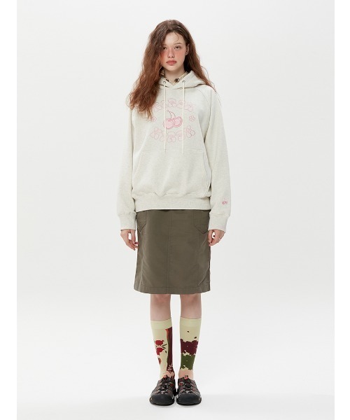 KIRSH(キルシー)の「A'GEM/9 × .kom『KIRSH/キルシー』CHERRY PIPING HOODY/チェリーパイピング プルオーバーパーカー(パーカー・レディース・ブラック/グレー/アイボリー・FREE)」の12枚目の写真