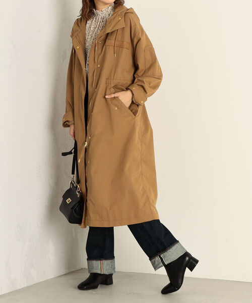 fredy emue（フレディエミュ）の「フードZIPコート（マウンテンパーカー・レディース・キャメル/カーキ・38）」の2枚目の写真