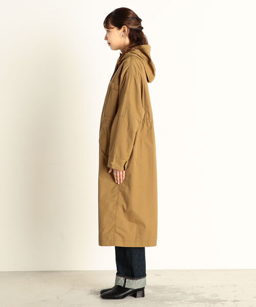 fredy emue（フレディエミュ）の「フードZIPコート（マウンテンパーカー・レディース・キャメル/カーキ・38）」の9枚目の写真