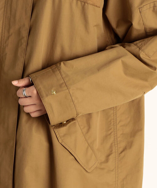 fredy emue（フレディエミュ）の「フードZIPコート（マウンテンパーカー・レディース・キャメル/カーキ・38）」の12枚目の写真