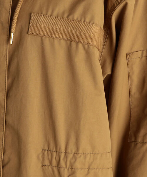 fredy emue（フレディエミュ）の「フードZIPコート（マウンテンパーカー・レディース・キャメル/カーキ・38）」の15枚目の写真