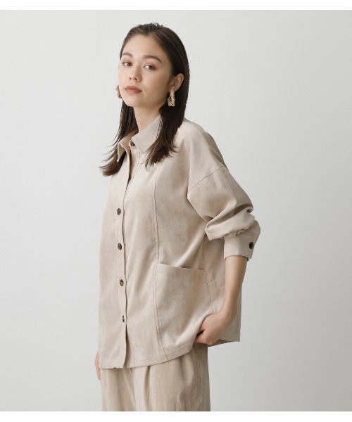 AZUL by moussy（アズールバイマウジー）の「MATTE VELOUR SHIRT/マットベロアシャツ（シャツ/ブラウス・レディース・ダークグリーン/ブラウン/ライトベージュ・SMALL/MEDIUM）」の9枚目の写真