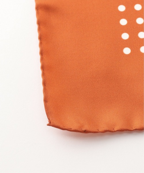 U by SPICK&SPAN（ユーバイスピックアンドスパン）の「【LELLE/レレ】MA 100%SILK ドットスカーフ(52×52)（ストール/ショール・レディース・オレンジ/ブラウン・FREE）」の3枚目の写真
