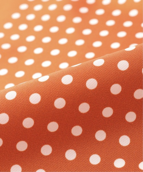 U by SPICK&SPAN（ユーバイスピックアンドスパン）の「【LELLE/レレ】MA 100%SILK ドットスカーフ(52×52)（ストール/ショール・レディース・オレンジ/ブラウン・FREE）」の7枚目の写真