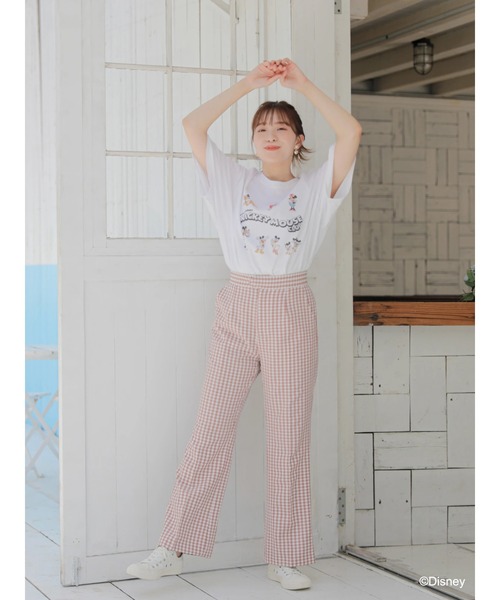 Disney（ディズニー）の「ﾃﾞｨｽﾞﾆｰｷｬﾗｸﾀｰ/ｼﾞｪﾝﾀﾞｰﾚｽTｼｬﾂ（Tシャツ/カットソー・レディース・ブラック/オフホワイト/サックスブルー・FREE）」の13枚目の写真