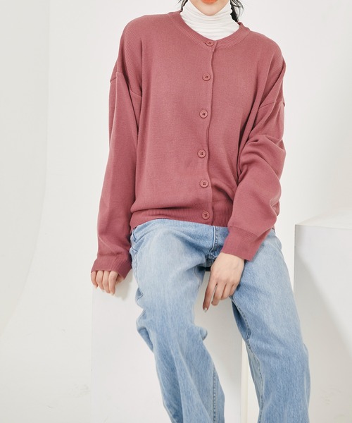 me+em select（ミームセレクト）の「ベーシッククルーネックニットカーディガン（カーディガン/ボレロ・レディース・スカイブルー/ブラック/ネイビー/レッド/ピンク/イエロー/ブルー/グリーン/クリーム/モカ/ブラウン・FREE）」の10枚目の写真