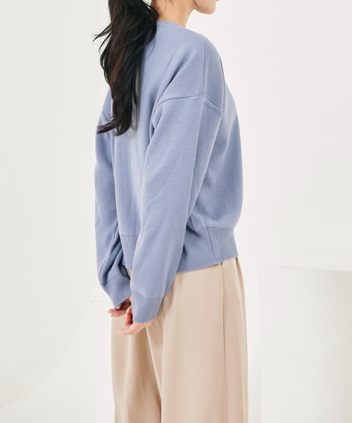 me+em select（ミームセレクト）の「ベーシッククルーネックニットカーディガン（カーディガン/ボレロ・レディース・スカイブルー/ブラック/ネイビー/レッド/ピンク/イエロー/ブルー/グリーン/クリーム/モカ/ブラウン・FREE）」の14枚目の写真