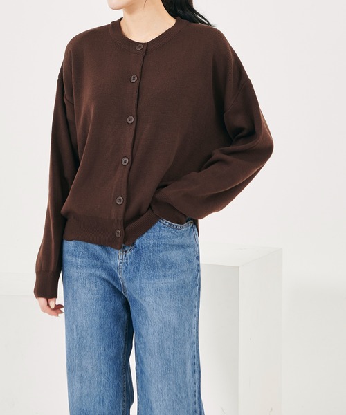 me+em select（ミームセレクト）の「ベーシッククルーネックニットカーディガン（カーディガン/ボレロ・レディース・スカイブルー/ブラック/ネイビー/レッド/ピンク/イエロー/ブルー/グリーン/クリーム/モカ/ブラウン・FREE）」の15枚目の写真