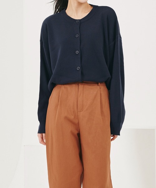 me+em select（ミームセレクト）の「ベーシッククルーネックニットカーディガン（カーディガン/ボレロ・レディース・スカイブルー/ブラック/ネイビー/レッド/ピンク/イエロー/ブルー/グリーン/クリーム/モカ/ブラウン・FREE）」の20枚目の写真