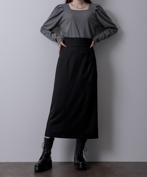 Adoon plain（アドーンプレーン）の「スクエアネックロンT（Tシャツ